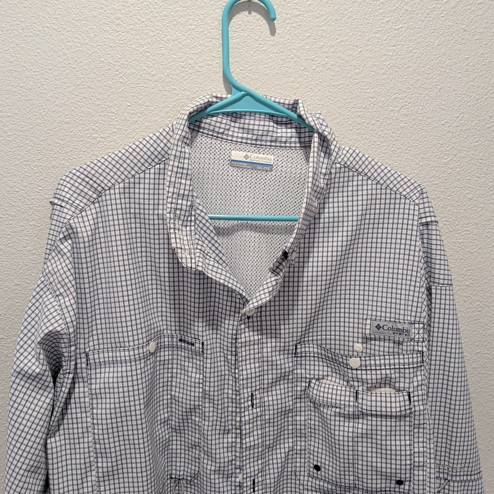 Columbia Checkered Vented Button-Up Shirt